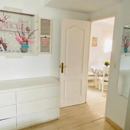 Atico Playa Апартаменти *